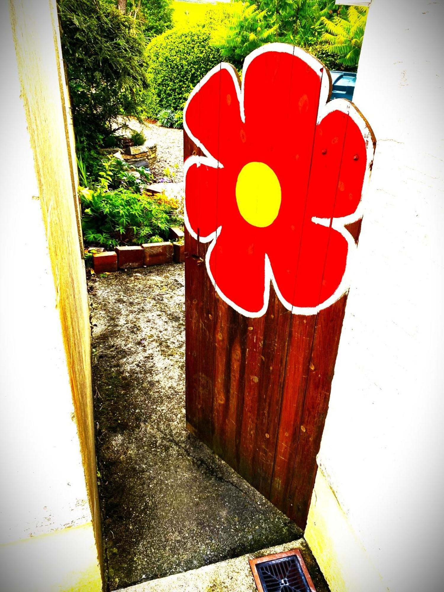 Heddfan Bed & Breakfast Llanboidy Exterior photo